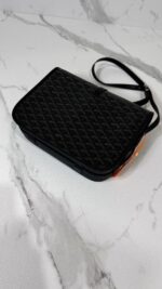 Luxe Goyard Black Crossbody Bag - Image 3