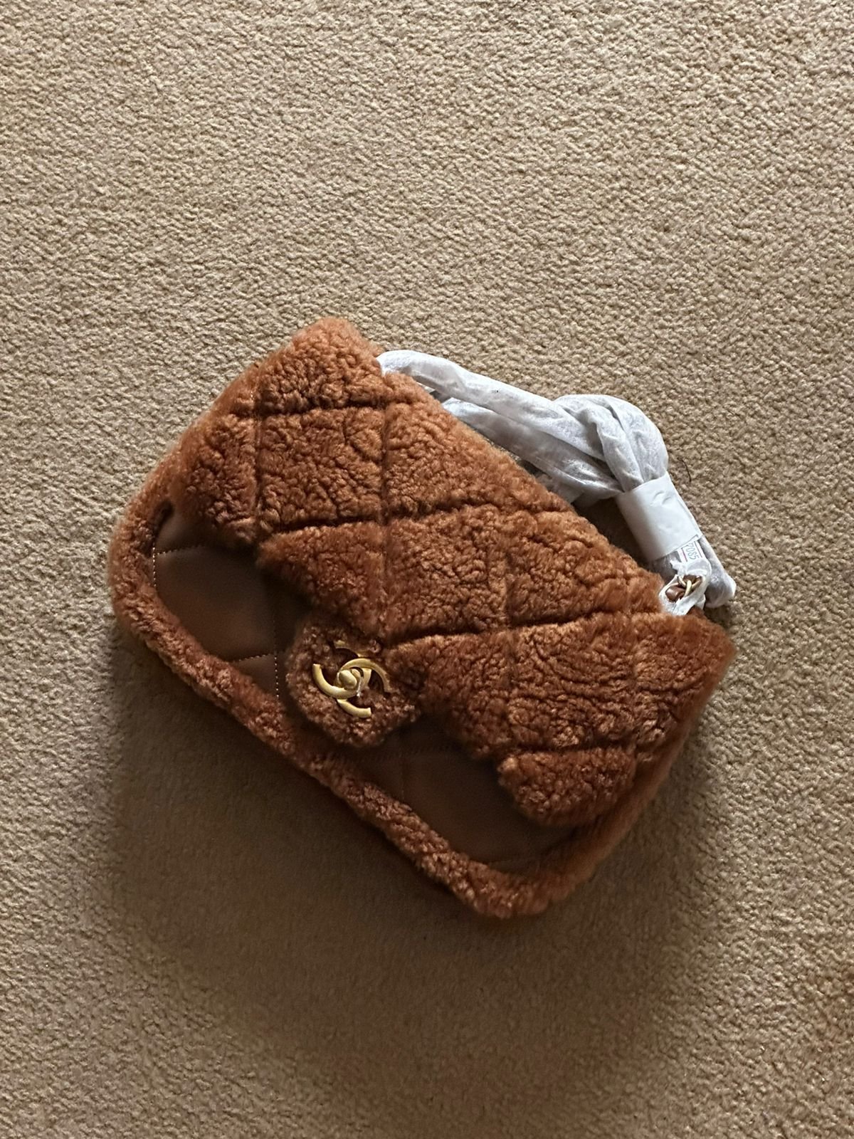 Chanel luxury brown shearling quilted shoulder bag Chanel luxury brown shearling quilted shoulder bag