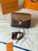 Louis Vuitton Monogram Reverse Canvas Pochette Metis Bag - Image 2
