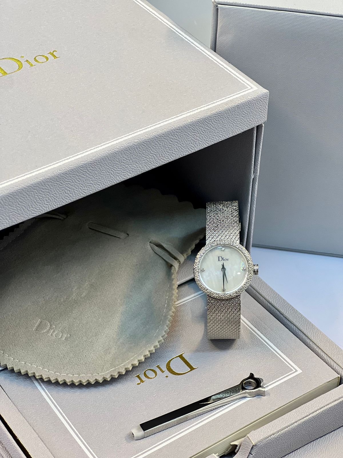 Dior Top Swiss ladies diamond stainless steel quartz watch Dior Top Swiss ladies diamond stainless steel quartz watch