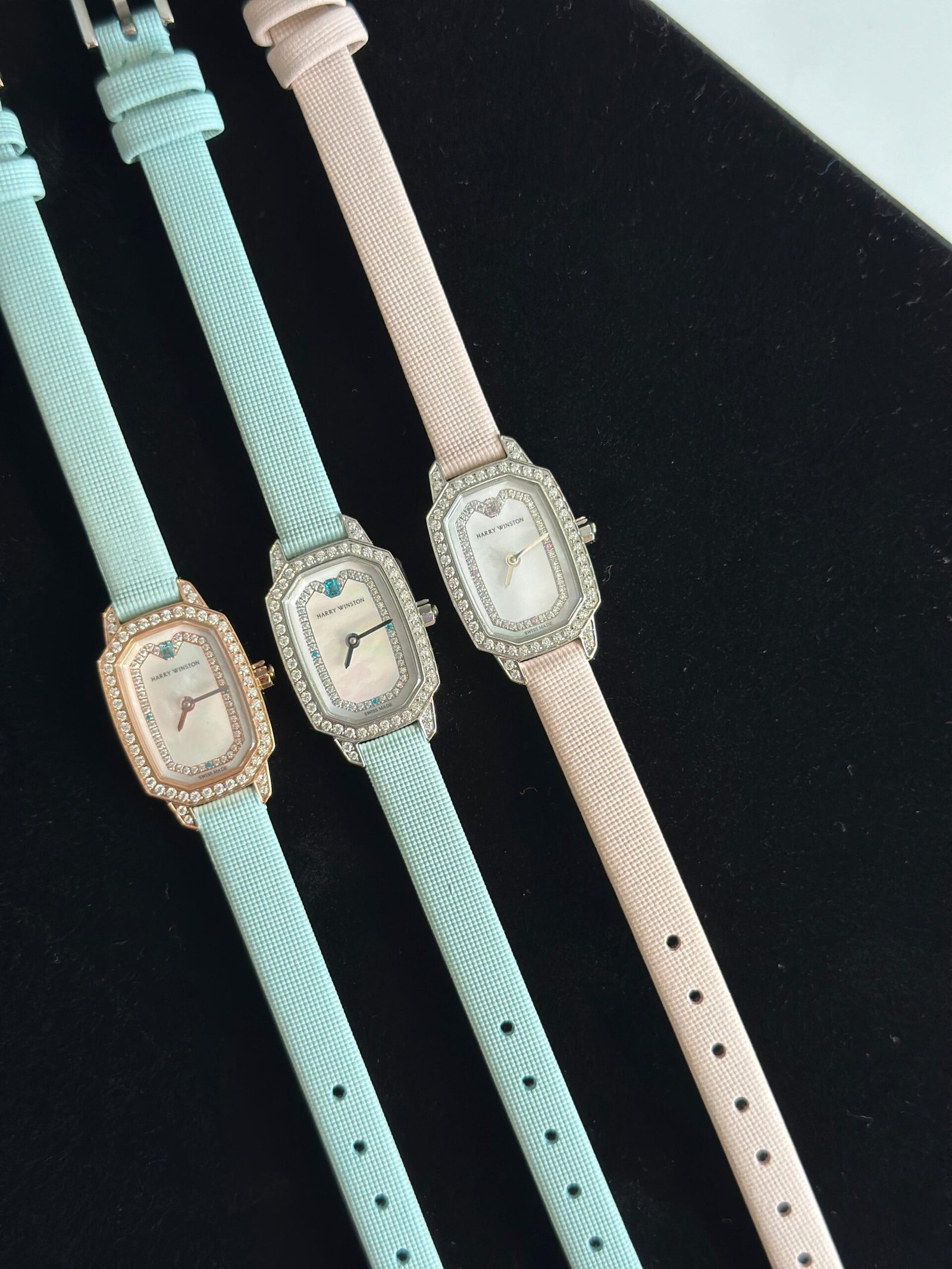 Harry Winston Emerald ladies 18K white gold watch Harry Winston Emerald ladies 18K white gold watch