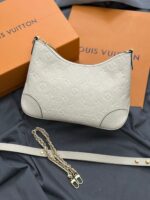 Louis Vuitton Monogram Bicolor Bag - Image 5