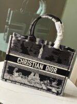 Christian Dior Embroidered Canvas Tote Bags - Image 15
