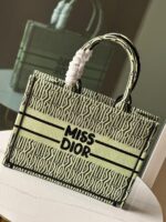 Christian Dior Embroidered Canvas Tote Bags - Image 13