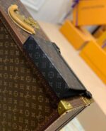 Louis Vuitton Mini Pochette Accessoires Monogram Canvas Pouch
