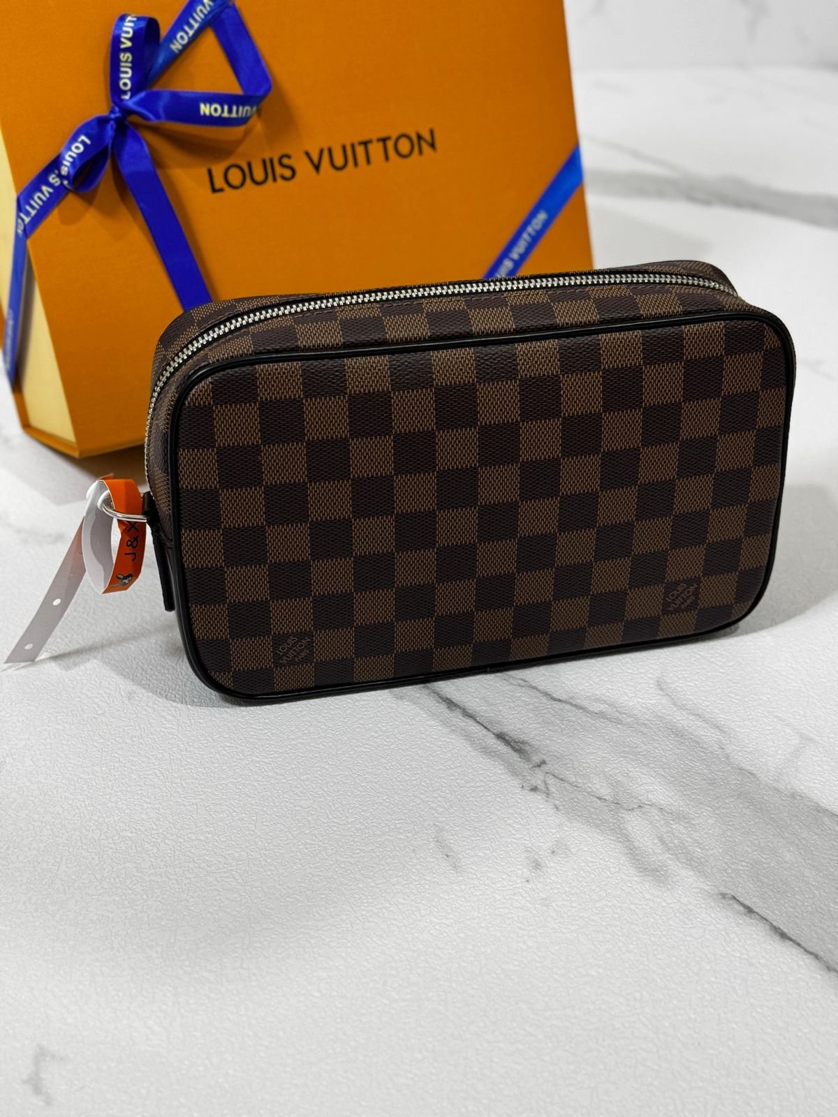 Louis Vuitton Damier Ebene: Classic Cosmetic Pouch Louis Vuitton Cosmetic Pouch Damier Ebene Canvas Makeup Bag