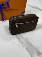 Louis Vuitton Monogram Travel Pouch - Image 5