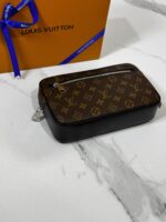 Louis Vuitton Monogram Travel Pouch - Image 4