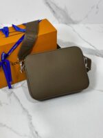 Luxe Louis Vuitton Locky BB Earthy Olive Leather Crossbody