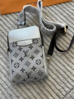 Louis Vuitton Multi Pochette Accessoires Monogram Canvas Crossbody