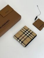 Burberry Vintage Check E-Canvas Folding Wallet