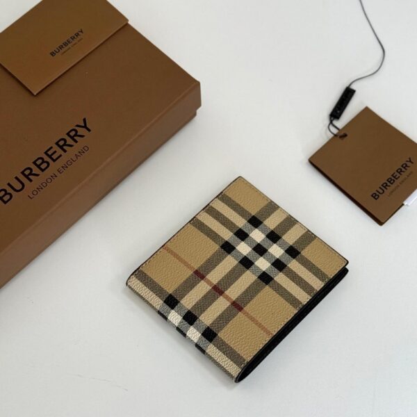 Burberry Vintage Check E-Canvas Folding Wallet