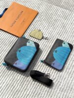 Louis Vuitton Cross Bag in Dubai for Men - Image 7