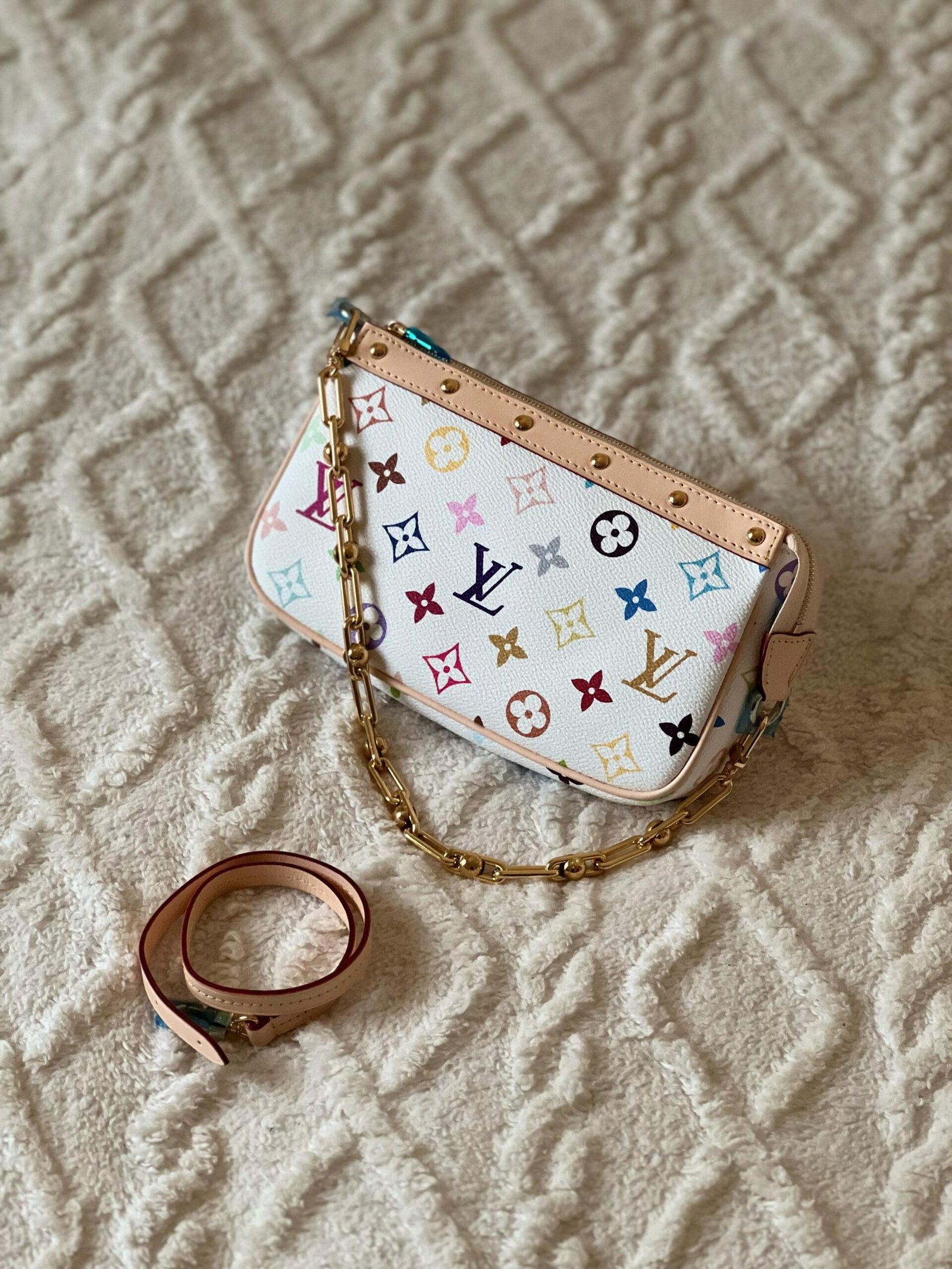Louis Vuitton x Murakami Pochette Accessoires Rare Monogram LV x Murakami Pochette Accessoires Autres Toiles Monogram