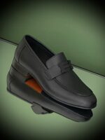 Salvatore Ferragamo Leather Rubber-Sole Penny Loafers in brown calfskin with Gancini detail