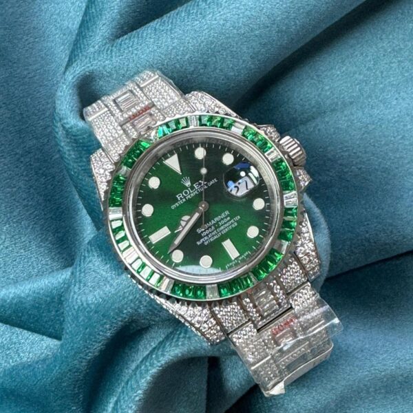 Custom diamond-set Rolex Submariner Hulk 116610LV