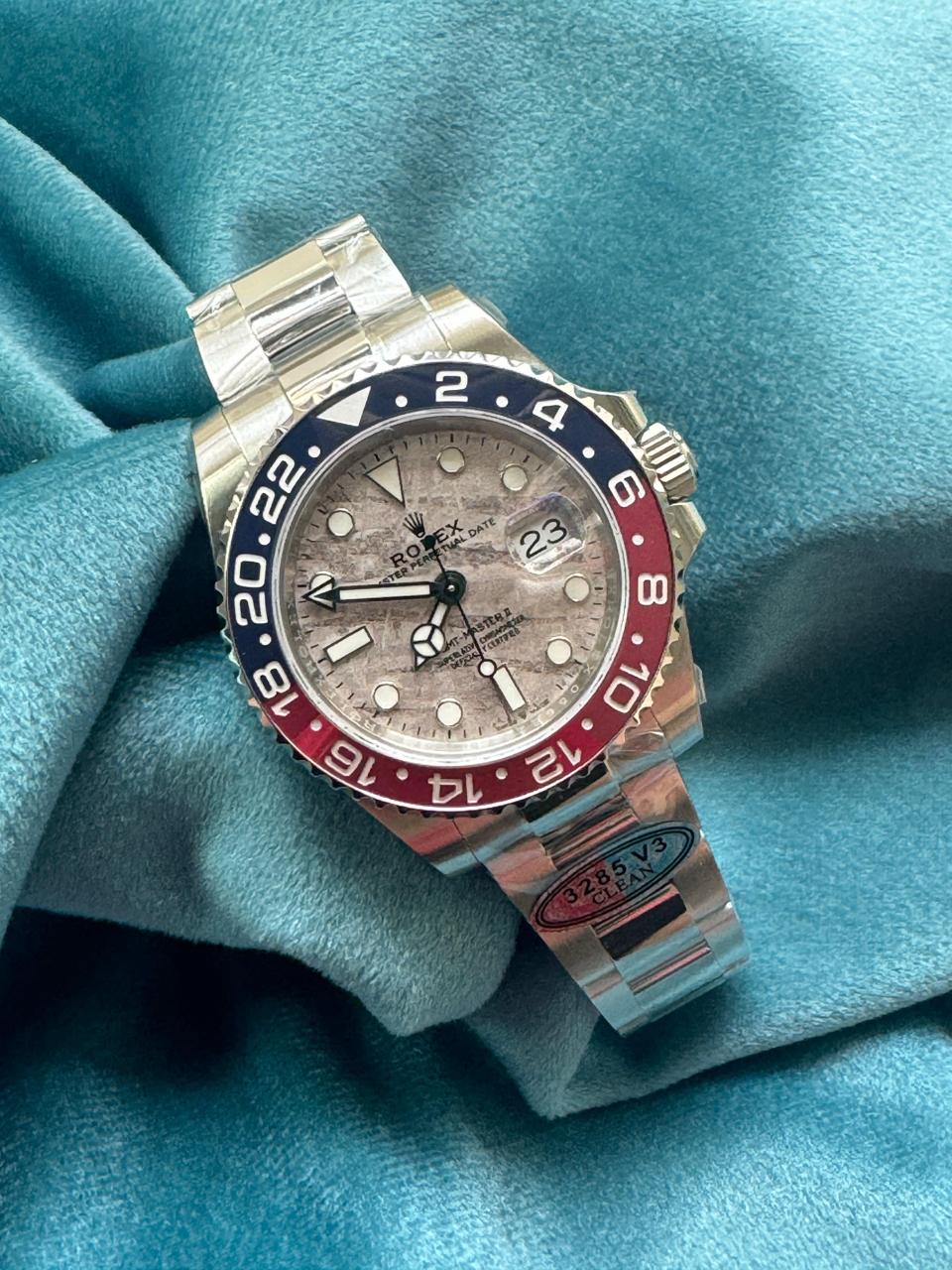 Rolex GMT-Master II Meteorite Pepsi Rolex GMT-Master II 126719BLRO white gold watch