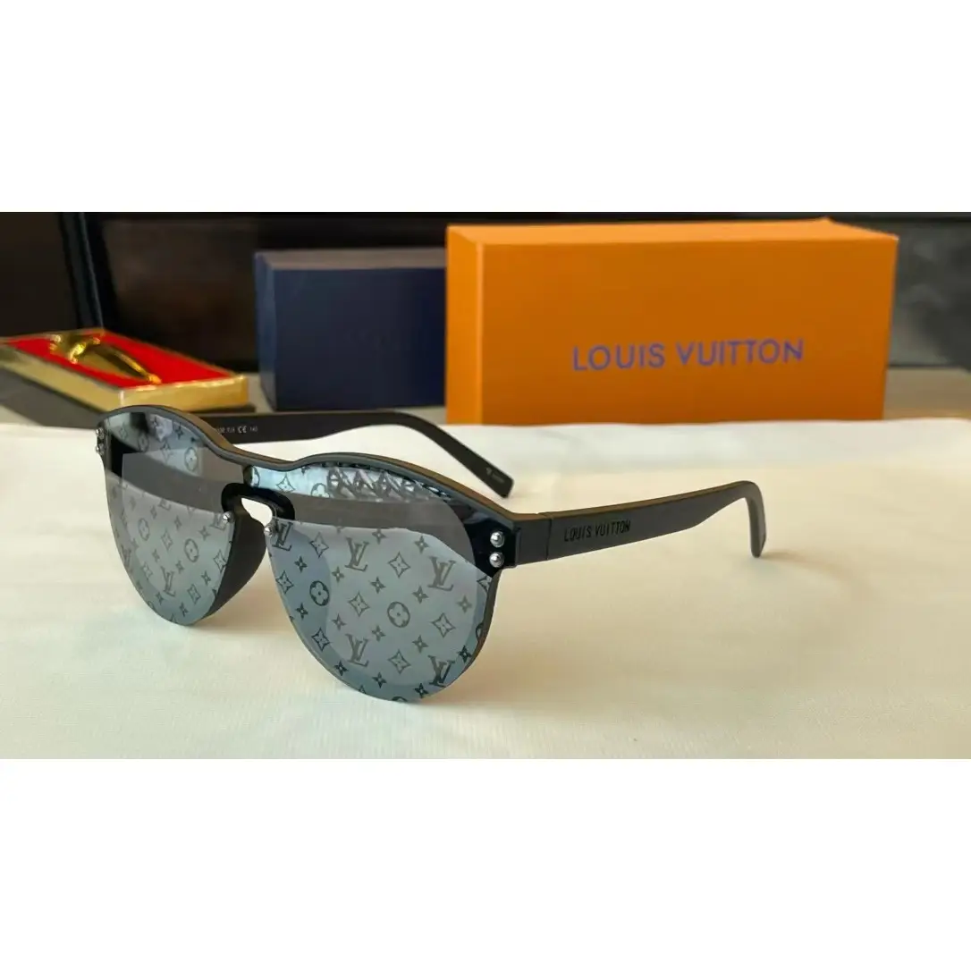 Louis-Vuitton-LV-Waimea-Sunglasses-–-Monogram-Mask-Frame-with-Keyhole-Bridge-Signature-Studs-in-Dubai-UAE.webp Louis Vuitton LV Waimea Sunglasses – Monogram Mask Frame with Keyhole Bridge & Signature Studs in Dubai UAE - Image 1